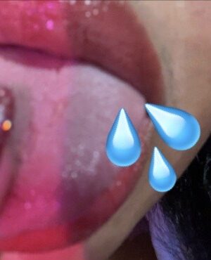 Auntie Lens Roleplay